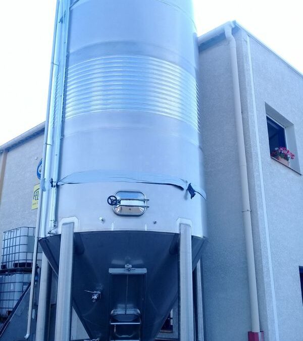 Cuve acier inox de 100 à 600 HL